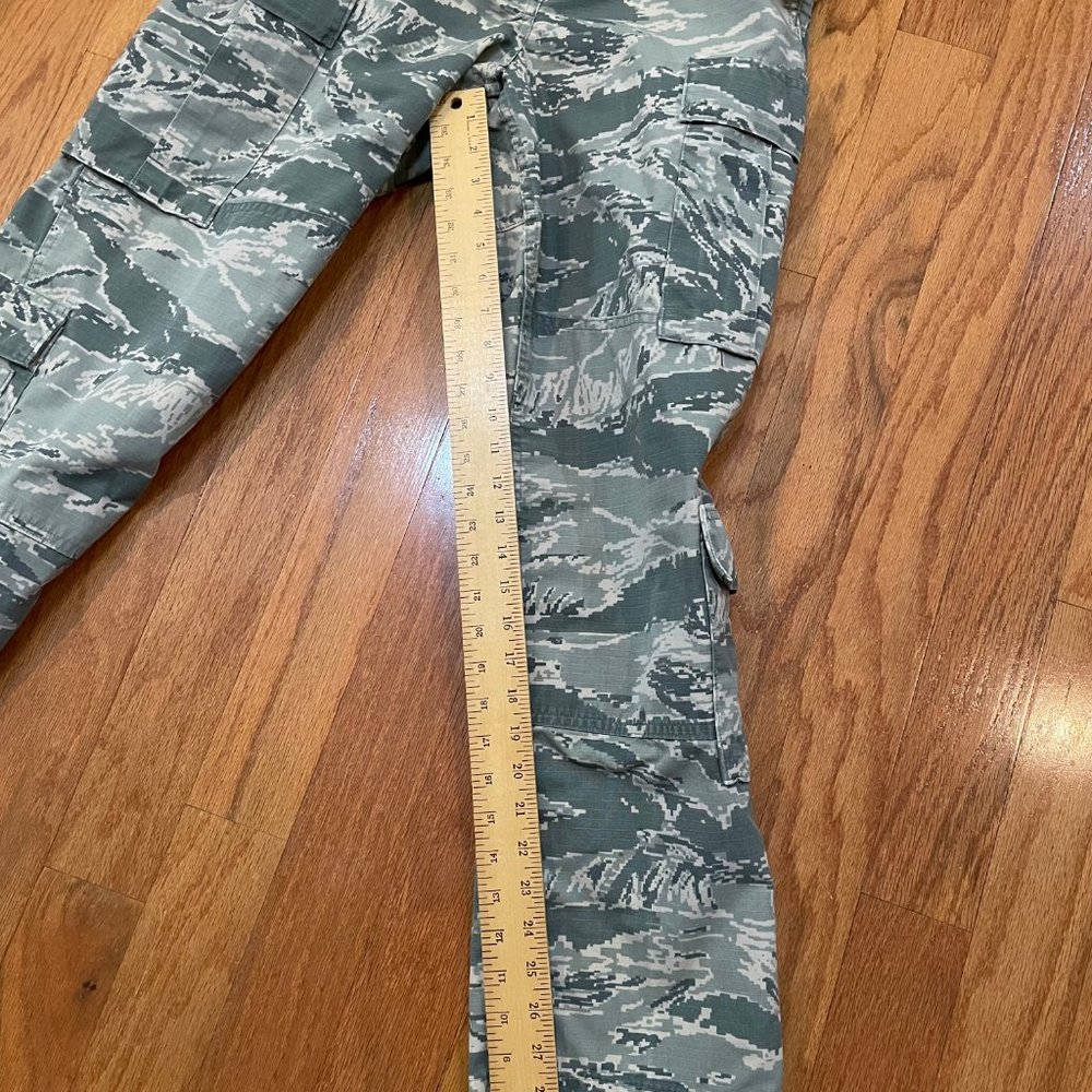 Military Camouflage Cargo Women Size 8 Short Trousers Hunting - Picture 10 of 11